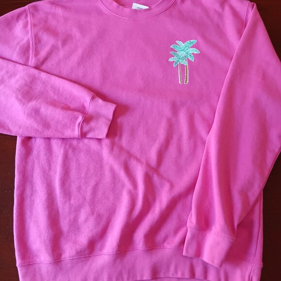 Living Fully Mallory Ervin Let’s Go Girls Pink Sweatshirt Sz Large - Picture 5 of 5